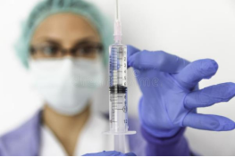 Equipo de fábrica de equipos de jeringas SMARTELL, impulsando una producción de alta calidad